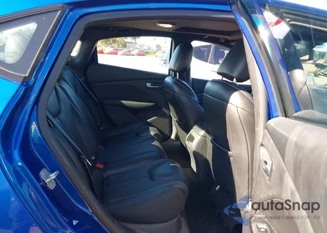 2013 Dodge Dart Limited z USA, uszkodzony, nr VIN 1C3CDFCA1DD299378